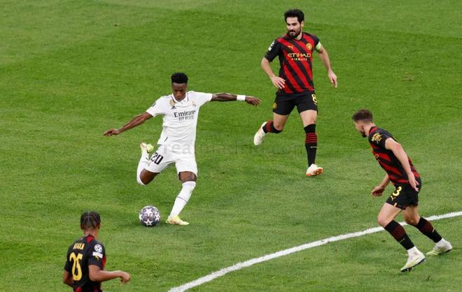 每位球员都 每位球员都