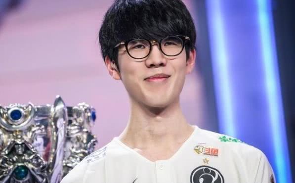 成致命插上 成致命插上